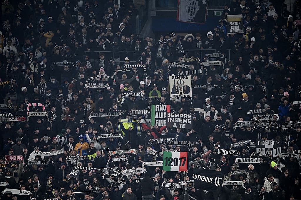  Line-ups announced: Juve must win against Lazio